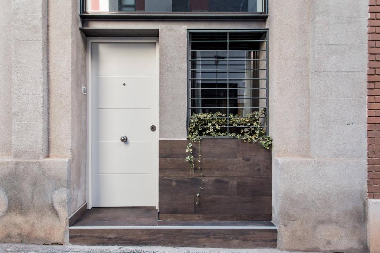 Stylish Apartment With Terrace For Couple Or Family Barcellona Esterno foto