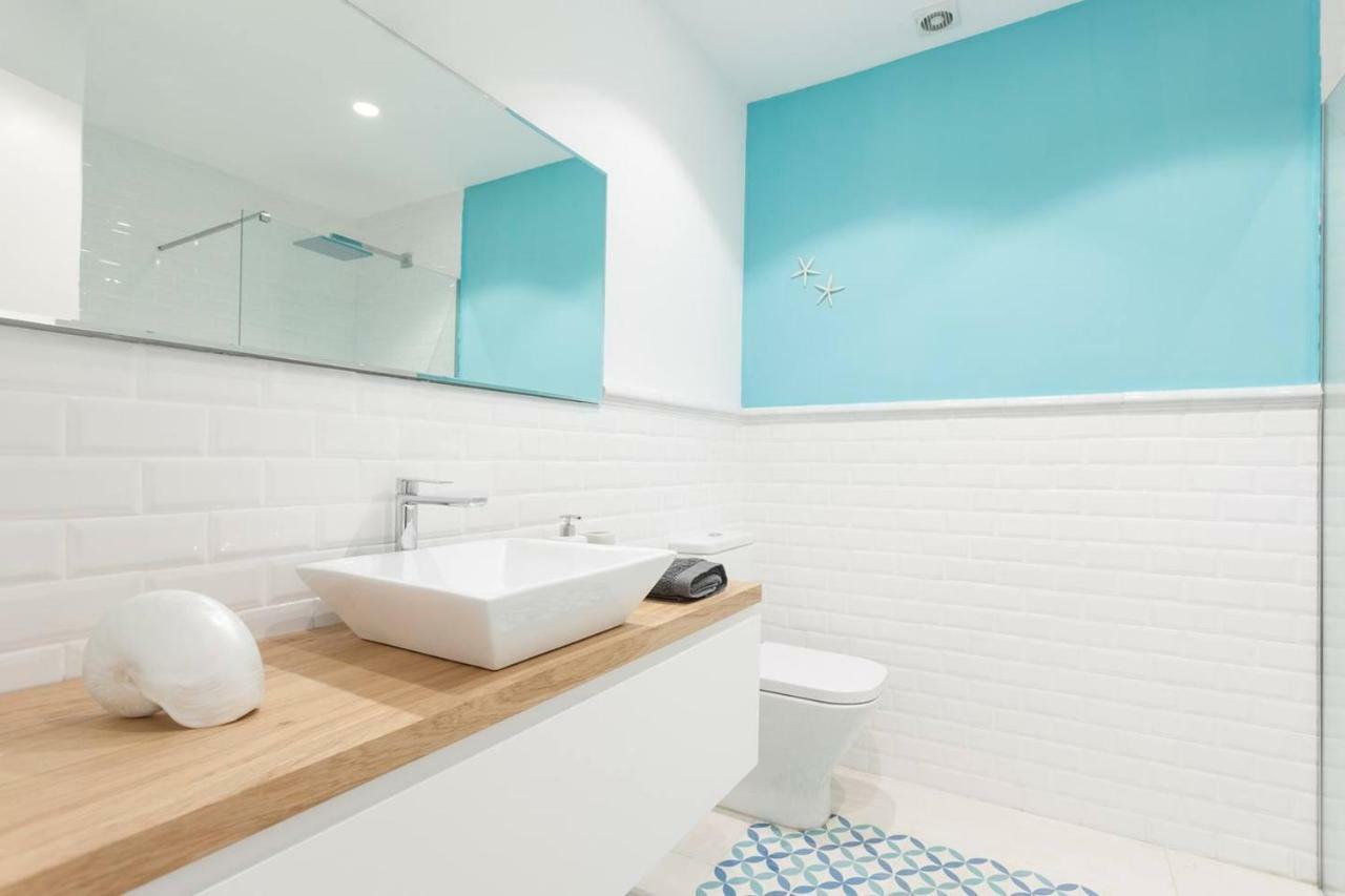 Stylish Apartment With Terrace For Couple Or Family Barcellona Esterno foto