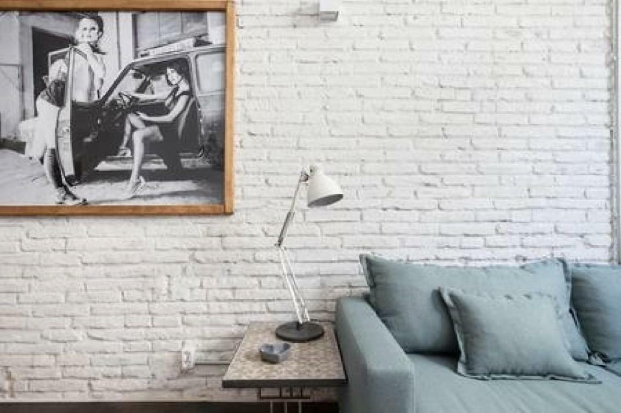 Stylish Apartment With Terrace For Couple Or Family Barcellona Esterno foto